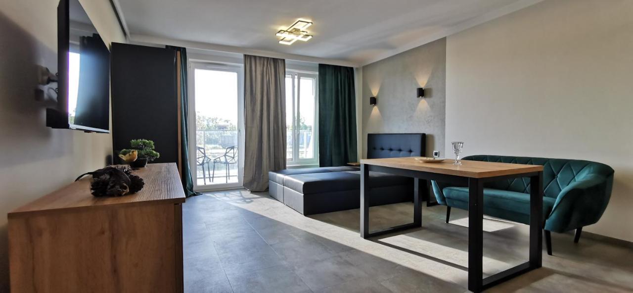Wow Flou Przystan Letnica Apartamenty 700M Plaza Гданск Екстериор снимка