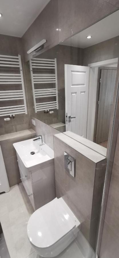 Wow Flou Przystan Letnica Apartamenty 700M Plaza Гданск Екстериор снимка