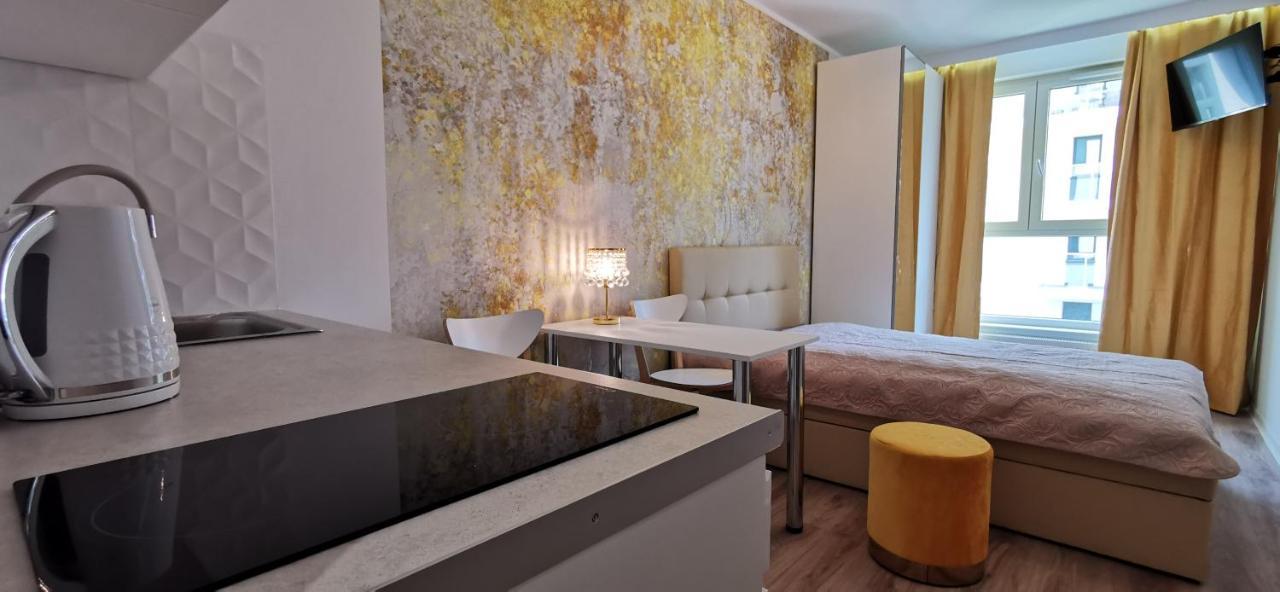 Wow Flou Przystan Letnica Apartamenty 700M Plaza Гданск Екстериор снимка