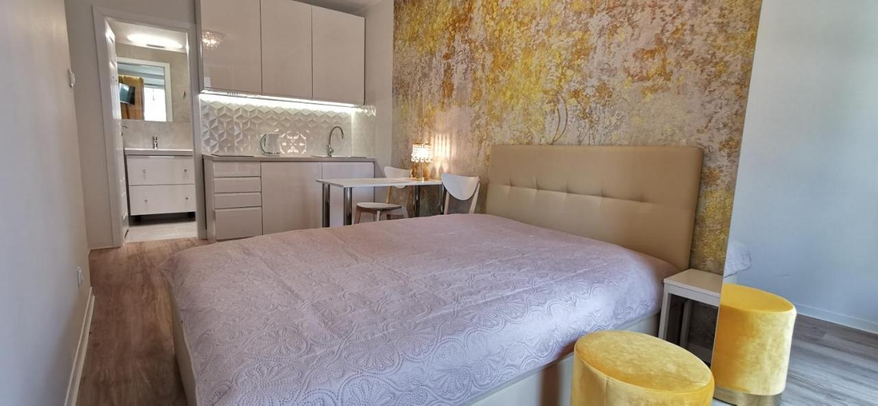Wow Flou Przystan Letnica Apartamenty 700M Plaza Гданск Екстериор снимка